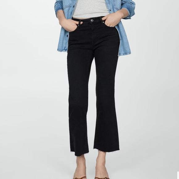 Mango Denim - MNG Sienna Black 5-Pocket Raw Hem High Waist Flare Cropped Jeans Size EU 34 US 2
